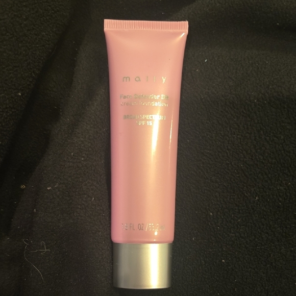 Mally Beauty Face Defender BB Broad Spectrum SPF 15 Foundation Makeup, Mul Shade - Picture 1 of 2